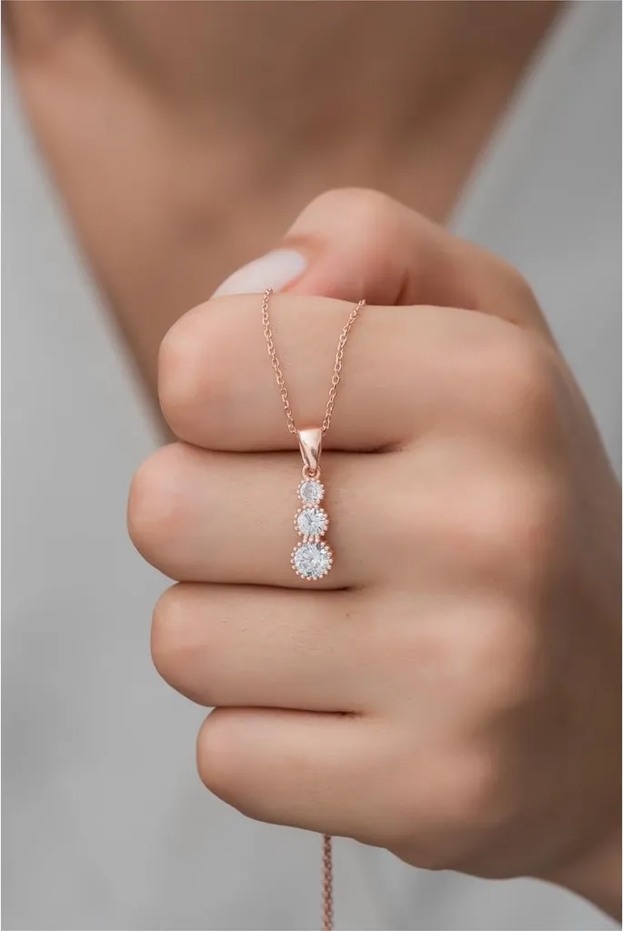 Collier Argent 925 Plqué Or Rose et 3 Zircons Taille Brillant Luxe