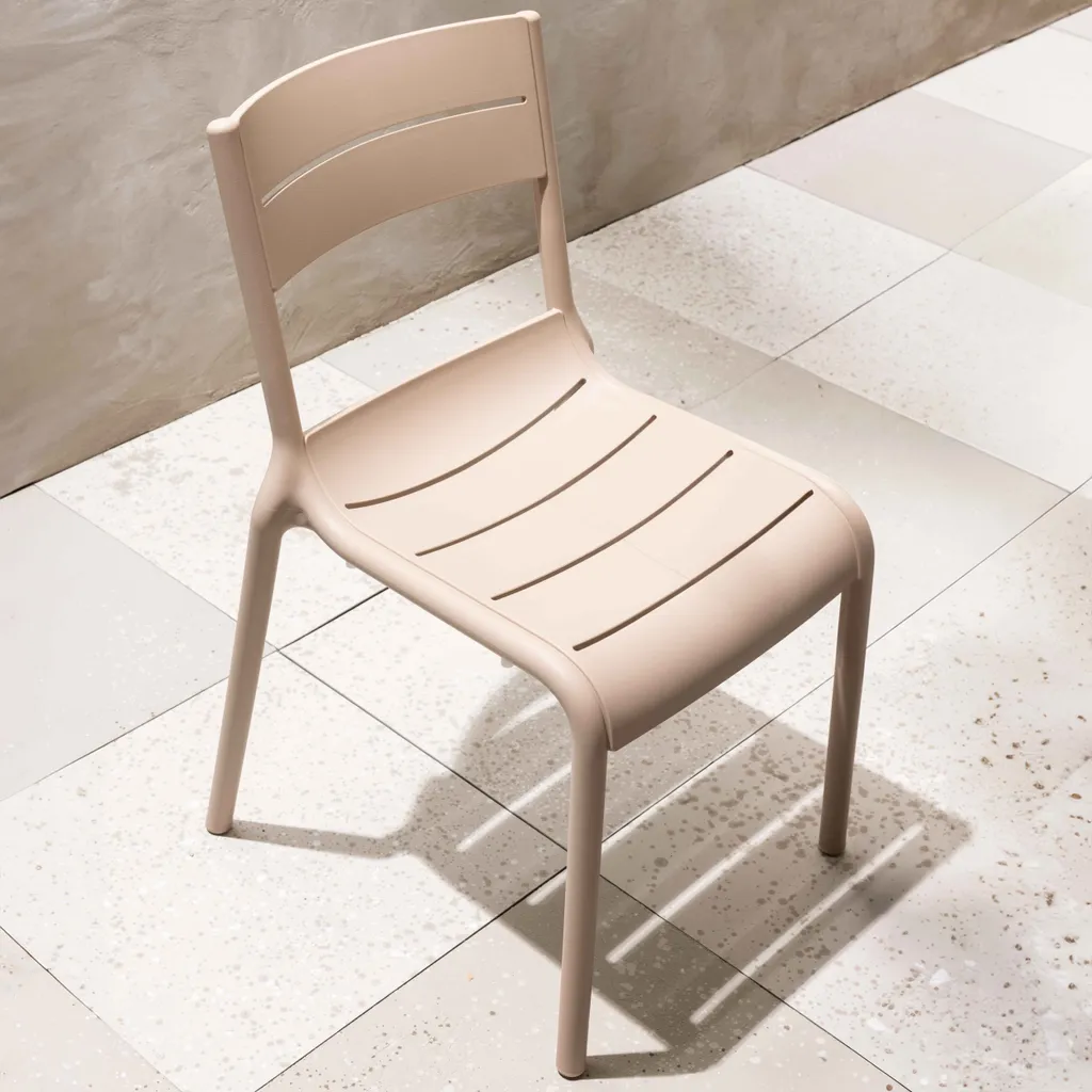 Sedie Outdoor Oviala Paname Beige - Trasforma il tuo Patio con Stile