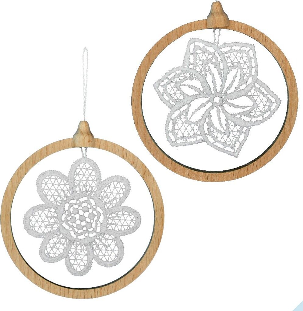 Baumbehang Blüten mit Strass im Buchenholzring, 2 Set, 2 Stickmotive