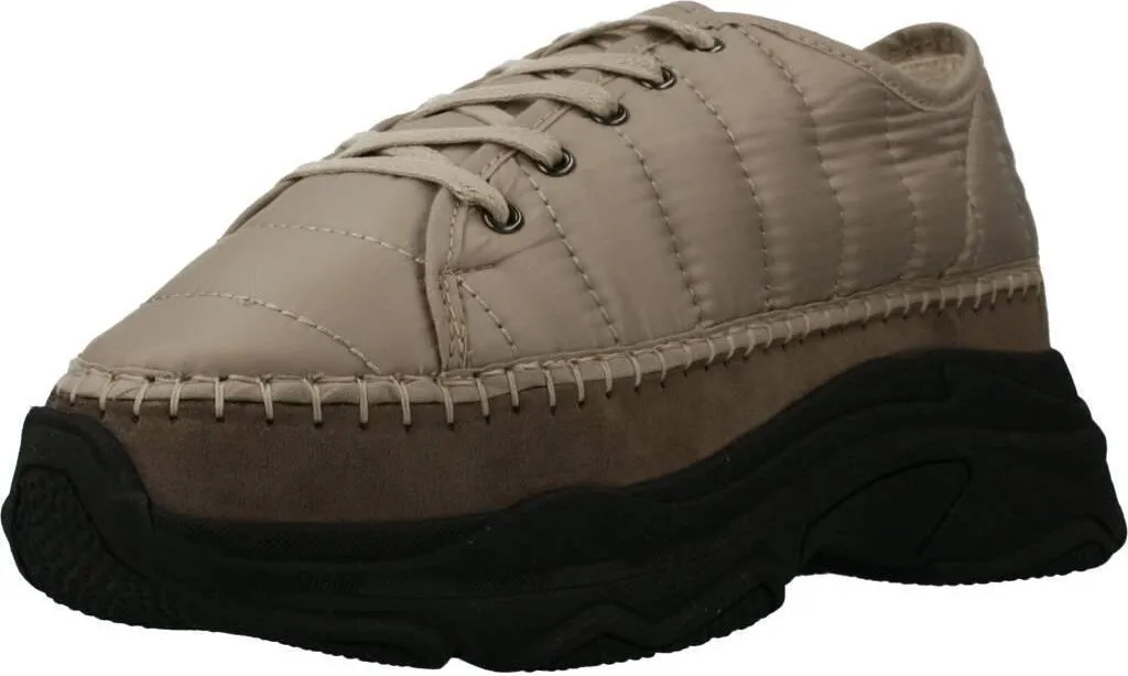 Basket femme marron clair confortable avec semelle amortissante souple