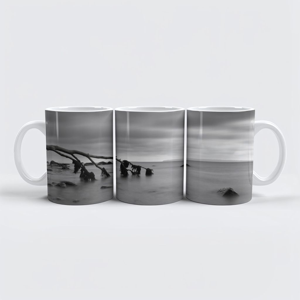 raxxa Premium-Tasse "Naturstrand Schwarzweiss"