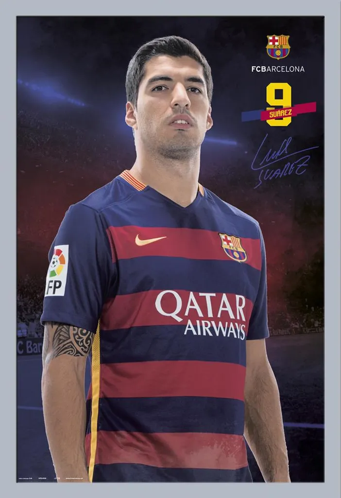 Affiche Encadrée FC Barcelone Suarez Saison 2016 - Cadre Argenté Maxi