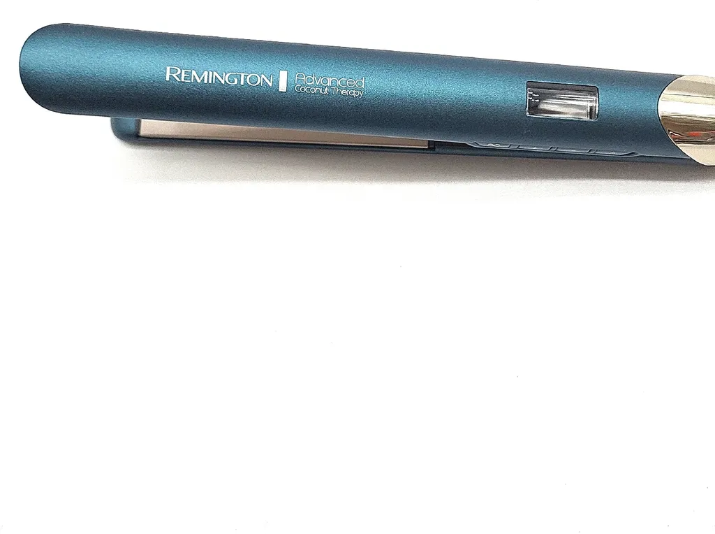 Adieu Cheveux Abîmés avec le Lisseur Remington Advanced Coconut Therapy - 5