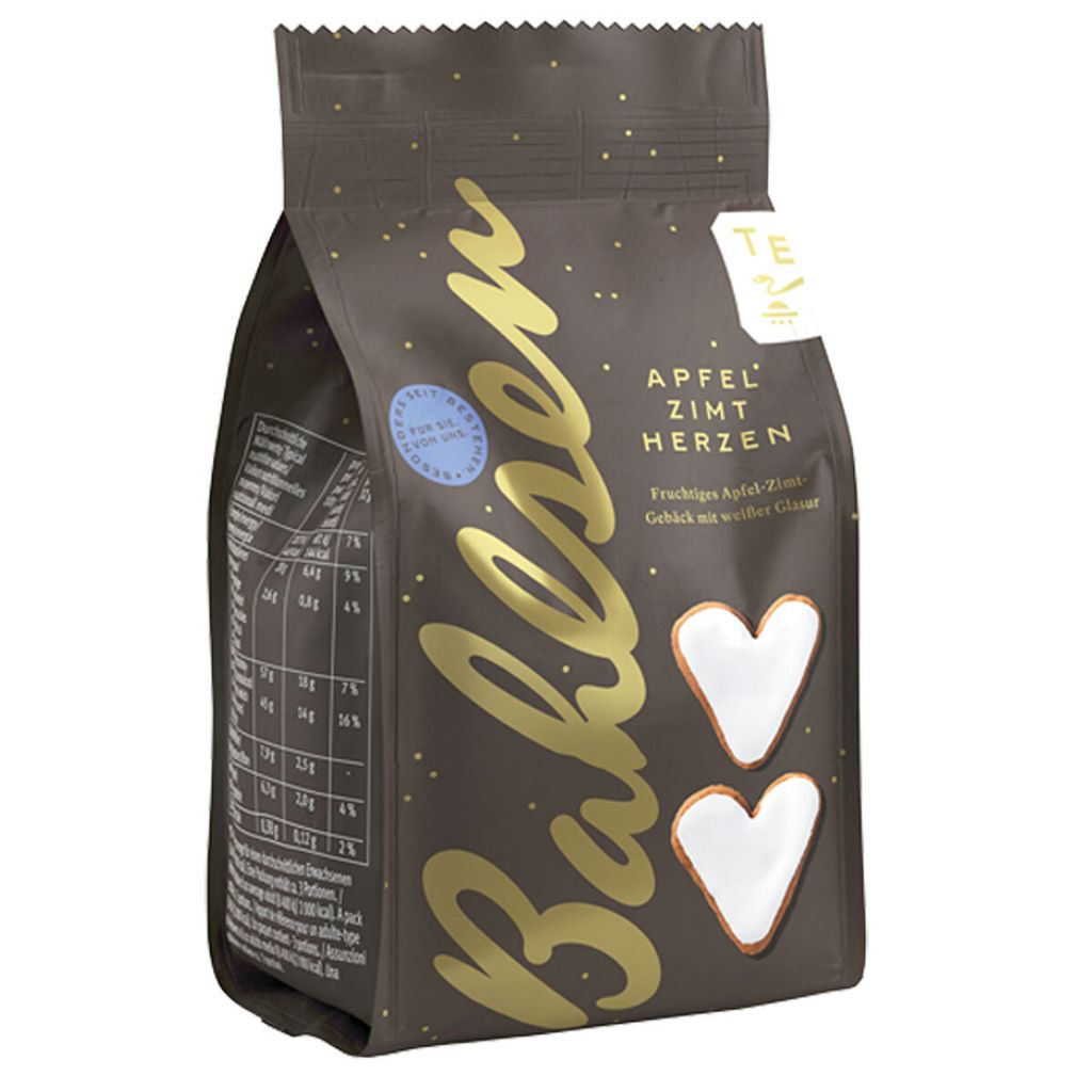 A bag of Bahlsen Apfelzimt Herzen cookies.