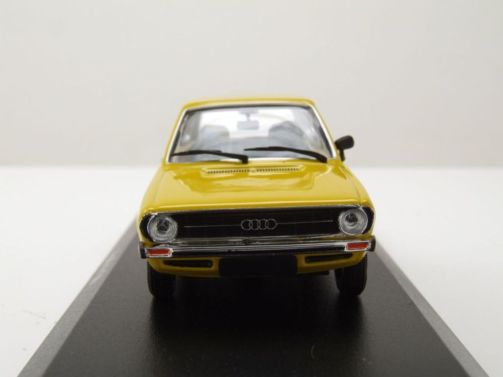 Maxichamps 940010401 Audi 50 1975 gelb 1:43 Produktbild 5
