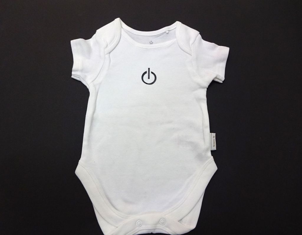 Baby Body KALLE FUX Handarbeit weiß Schalter On Of An Aus Gr 62