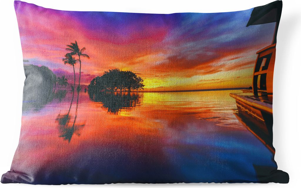 MuchoWow Outdoor Kissen - Ein farbenprächtiger Sonnenuntergang am Wailea Beach in den USA auf Hawaii - 50x30 cm - Wetterfest - Lounge Kissen - S...