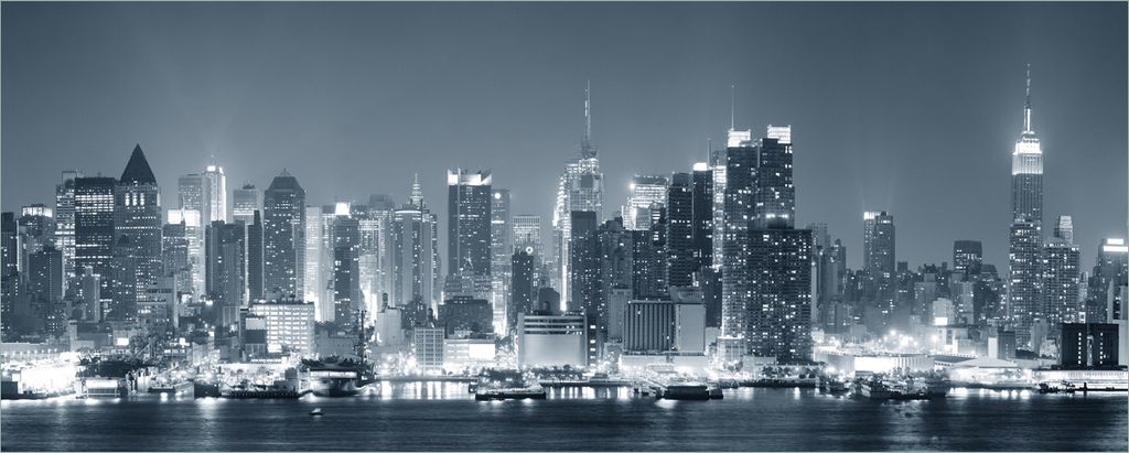 Wallario selbstklebendes Poster - New York Skyline - Schwarz Weiß Blau, Größe: 80 x 200 cm