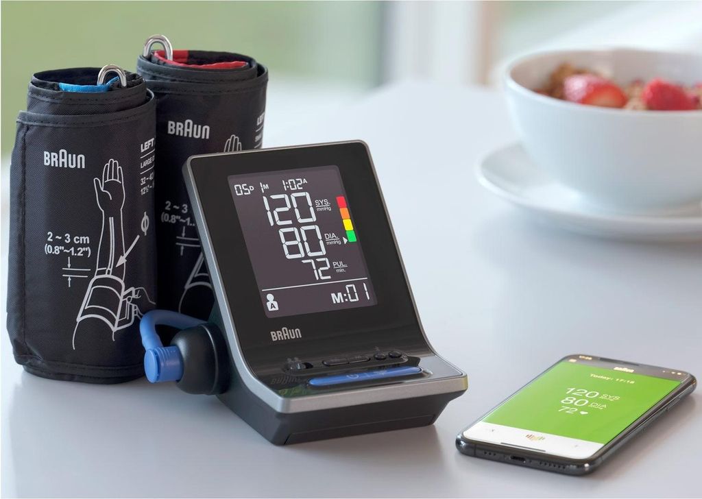 Braun Tensiometer Exactfit 5 Connect Produktbild 