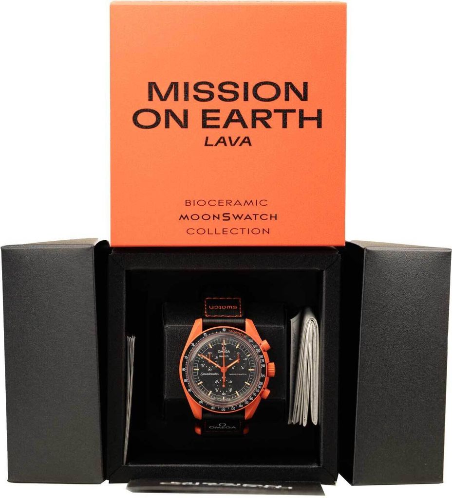 Omega x Swatch Moonswatch Mission on Earth l Lava Produktbild 