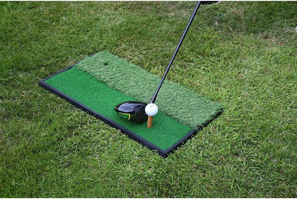 Tapis Golf d'entraînement Launch Pad pour Progresser au Jardin ou Garage