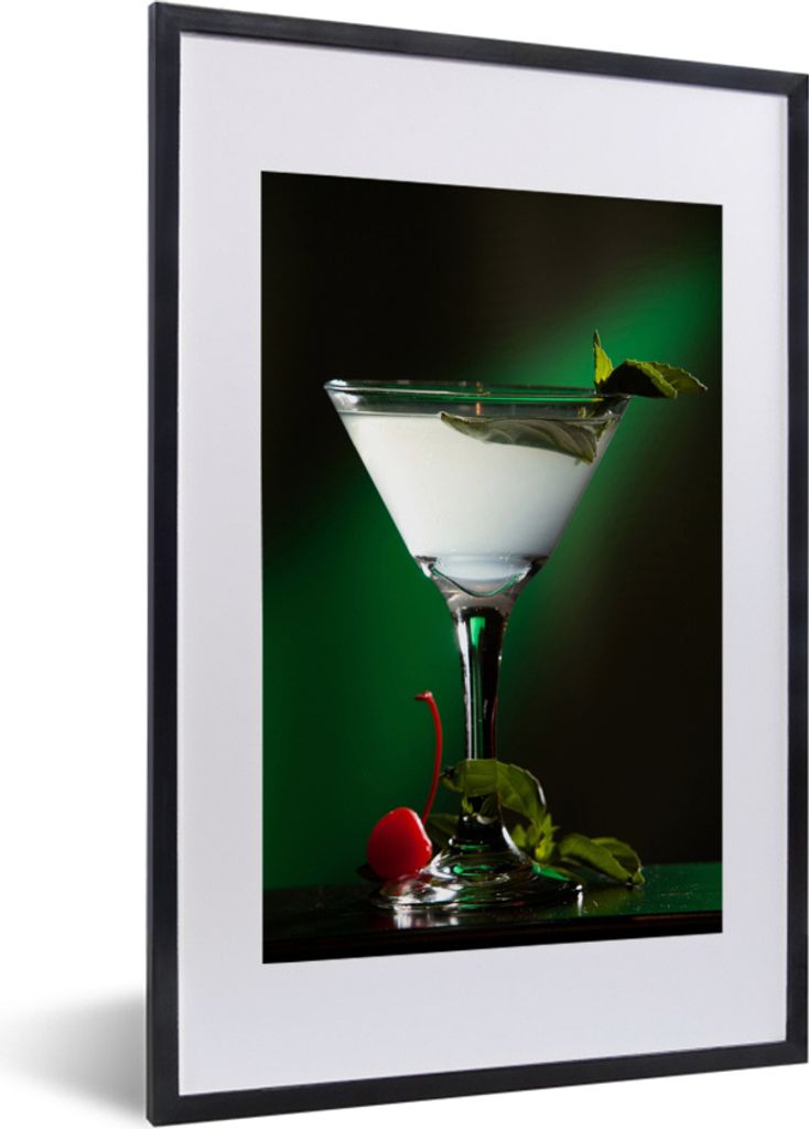 MuchoWow MuchoWow Gerahmtes Poster Martini-Cocktail mit Minzblättern auf grünem Hintergrund 40x60 cm - Poster mit zchwarzem Bilderrahmen - Po...
