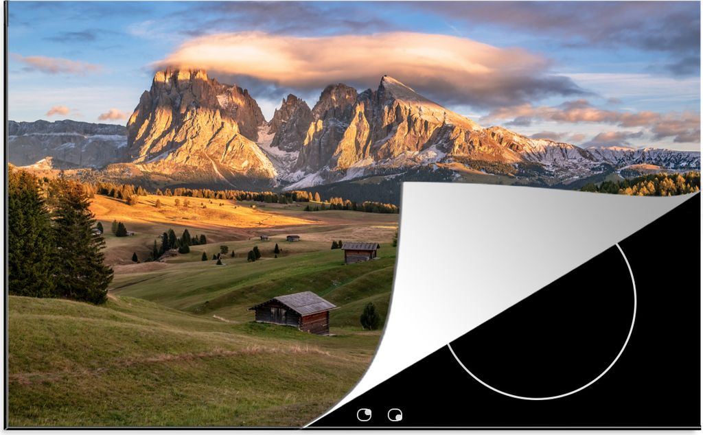 KitchenYeah Herdabdeckplatte Wolken hängen über den Bergen der Dolomiten , 81x52cm, Küche Deko, Glaskeramikfeld Herdabdeckung, Abdeckplatte f...