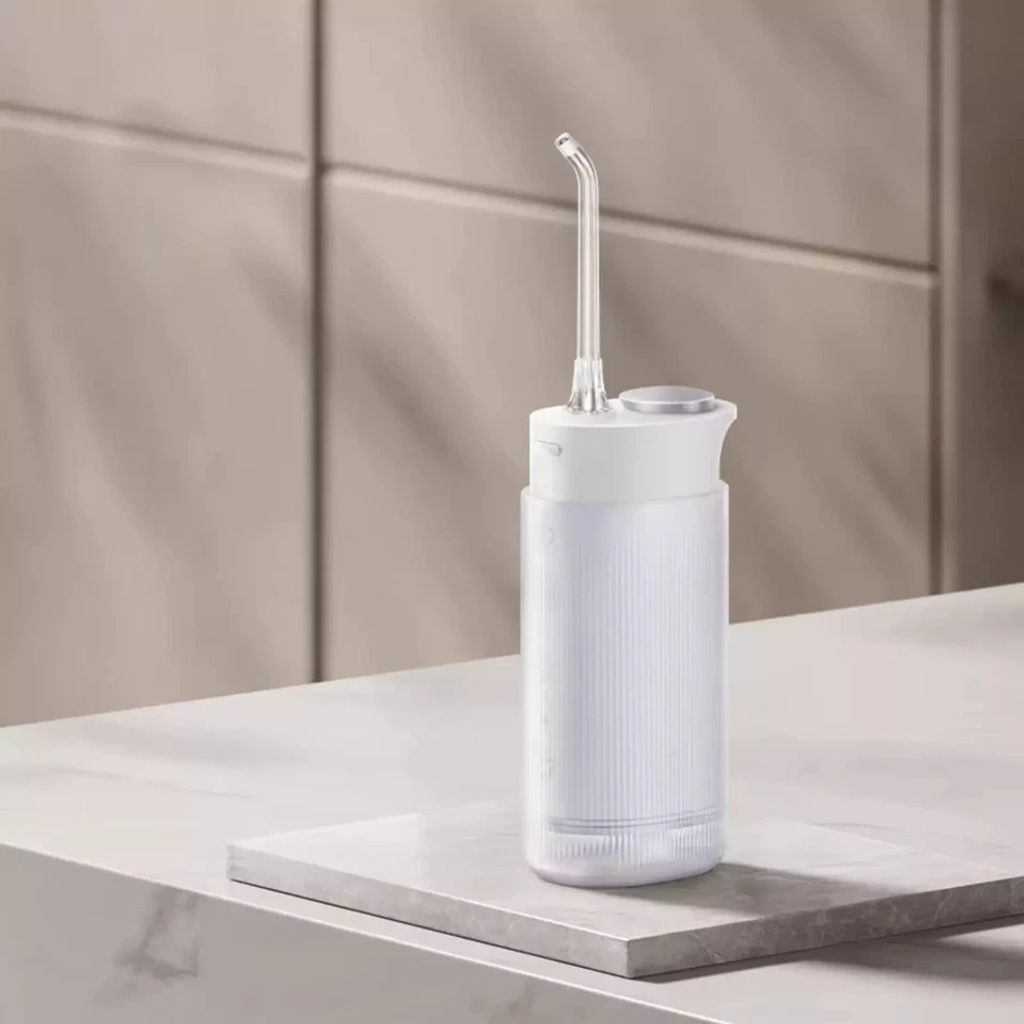 Douche dentaire électrique avec réservoir d'eau grande Image du produit 