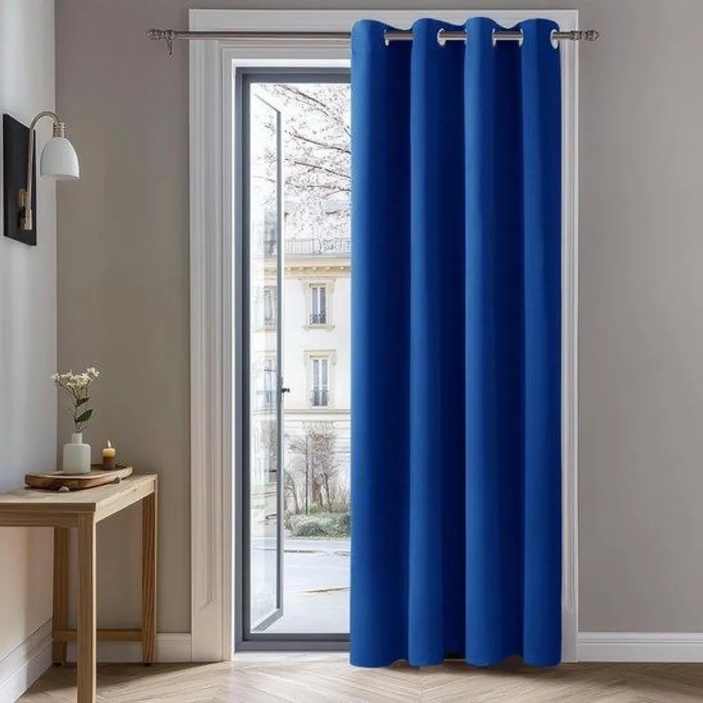 Rideau thermique bleu roi 140x240 cm : fini le froid et la lumière du jour