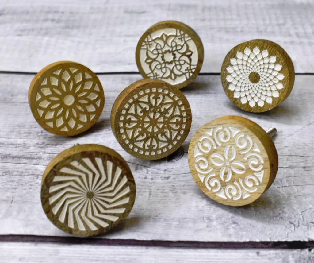 Bouton de meuble en bois shabby chic peint à la main, pack de 6 pièces