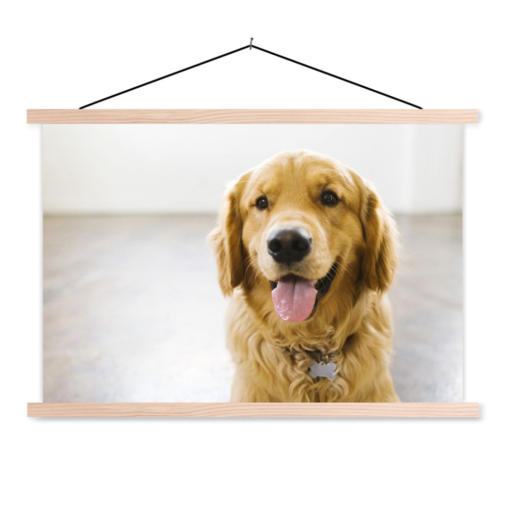 MuchoWow Textilposter Porträt eines superschönen Golden Retrievers 120x80 cm mit holzfarbenen Rahmen - Aufhängeset