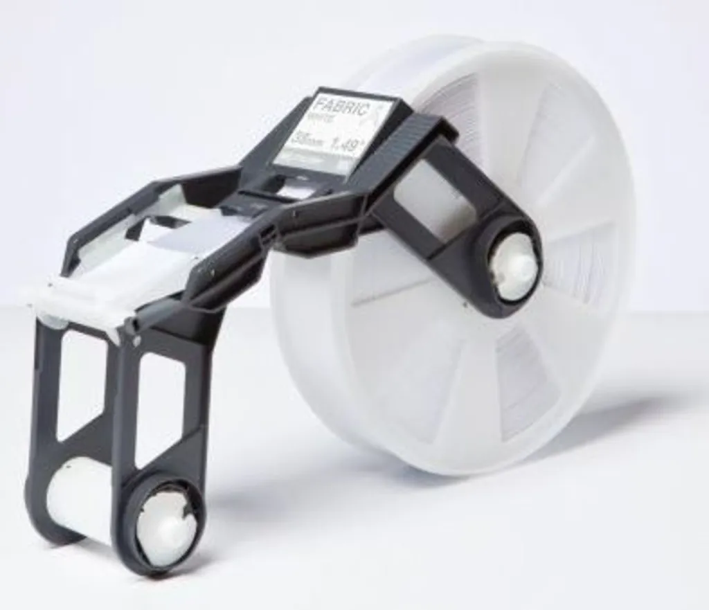 Cassette à bande textile blanche MC-FA2WH 38mm x 300m pour étiqueteuse