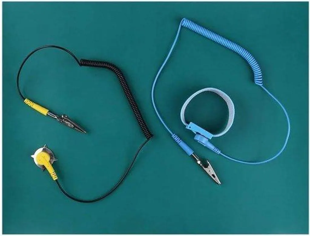 Bracelet Antistatique avec Câble de Terre - Finition Mate Haute Précision