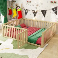 Flieks Kinderbett Bodenbett Holzbett mit Rausfallschutz und Tür, Spielbett Doppelbett für Kinder 140x200cm, Naturbelassen