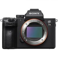 Sony Alpha 7 Mark III Kit + SEL 28-70