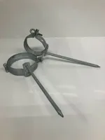 Regenrohrschelle 100 mm  mit Schlagstift 140 mm