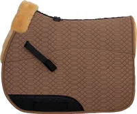 Engel Reitsport Lammfell Schabracke SCHABRA1 Fellrand vorne Fell in Sattellage VSS (Vielseitigkeit/Springen) Camel Camel