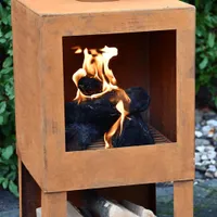Esschert Design Terrassenofen mit Holzlager Rost FF298