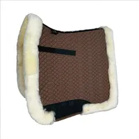 Engel Reitsport Lammfell Schabracke SCHABRA3 Fellrand rundherum Fell unten komplett Camel Med./Natur D (Dressur)