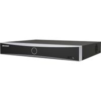 Hikvision Digital Technology DS-7604NXI-K1/4P Videoregistratore di rete (NVR) 1U Nero  Hikvision Digital Technology Anzahl Ethernet-LAN-Anschlüsse (RJ-45): 5, WLAN: Nein, Maximale Auflösung: 3840 x 2160 Pixel, HDD Schnittstelle: SATA, HDD Kapazität: 10000 GB, Video-Eingangskanäle: 4 Kanäle, Max. Speicherkapazität: 10 TB