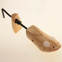 Genius Ideas GD-065500: 1 Stück Damen-Holz-Schuhdehner
