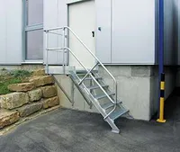 Günzburger Steigtechnik Treppe mit Plattform 45° Stufenbreite 1.000 mm 13 Stufen Aluminium geriffelt - 600473