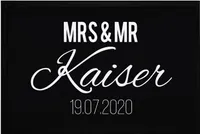 Fußmatte Mrs & Mr Nachname Name Datum personalisierbar Geschenk zur Hochzeit rutschfest & waschbar SpecialMe® weiß 60x40cm
