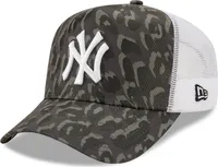 New Era Adjustable Trucker Cap New York Yankees leopard camo