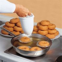 Manuelles Donut Maker Easy Fast tragbarer Kunststoff Leichte Donut Maschine Frittieren Donut-Form-Waffel-Dispenser