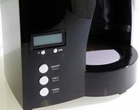 Melitta Optima Timer 100801 bk, Filterkaffeemaschine mit Glaskanne und Timer-Funktion, Abnehmbarer Wassertank, Schwarz