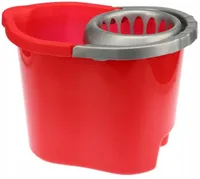 Červený 13litrový kbelík na mop se ždímačem
