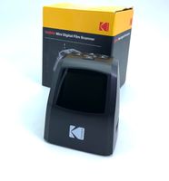 KODAK Mini Digitaler Film- und Diascanner - Konvertiert Filmnegative und Dias von 35-mm-, 126-, 110-, Super-8- und 8-mm- auf 22-Megapixel-JPEG-Bilder - 3,5-Zoll-LCD-Display inkl. RODFD20