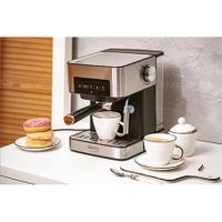 Camry CR 4410 kávovar na espresso a cappuccino Tlak čerpadla 15 barov, integrovaný napeňovač mlieka, odkvapkávanie, 850 W, čierna/nerezová oceľ