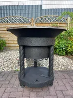 Feuerplatte "OLYMP" - Plancha Grill, Holzkohlegrill & Feuerschale in Einem, Ideal für Fleisch, Fisch, Gemüse, Wok, Dutch Oven und mehr.