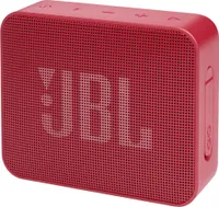 JBL GO Essential Kleiner Bluetooth-Lautsprecher, wasserdicht und tragbare Freisprecheinrichtung zum Mitnehmen, bis zu 5 Stunden ofWiedergabe mit einer charge charge ofAkku, rot