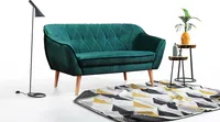 QLA Möbel 3-Sitzer Stoffsofa Skand in Grün: Skandinavische Couch mit hohen Holzbeinen, Sitzfläche und Rückenlehne gepolstert