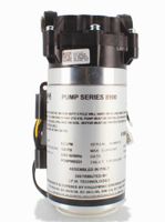 Swan Membranpumpe Wasserpumpe Spannung 220 Volt DC CDP 8900 mit Bürstenmotor mit Schnellkupplung für 3/8“ (9,5 mm) Rohre