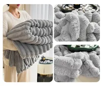 MCBOSON Kuscheldecke, Kaninchen-Plüschdecke, Nickerchendecke, Sofadecke, Dicke, flauschige, warme Corddecke für das Schlafzimmer, hellgrau, 200x230cm