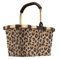 Reisenthel klassischer Carrybag - Leo Muster braun - Rahmen gold farben - Leoparden Details - wasserfester Boden - leo macchiato