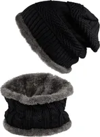 Set aus Beanie Mütze und Loop Schal
