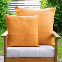 Lountex - Outdoor Kissen Wetterfest - Garten Dekokissen 45x45 cm |  Wasserdicht - Schmutzabweisend - UV-Beständig - Abriebfest | Hell Orange