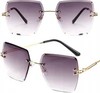 Damen-Sonnenbrille - Retro-Stil - UV400 Schutz - Rahmenlos - Elegante Ergänzung