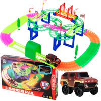 Magic Track Rennbahnset incl.Auto Leuchtet im Dunkeln 220 Teile Kinder Spielzeug 