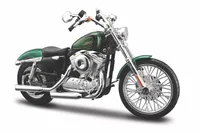 Maisto Harley-Davidson '13 XL 1200V Seventy-two: Originalgetreues Motorradmodell 1:12, Gabel und Seitenständer beweglich, 20 cm,